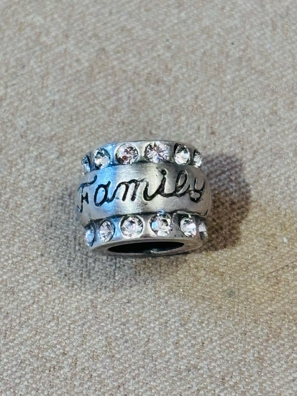 🆕Listing! Brighton Family bead Brushed silver with clear crystals on edges Rare